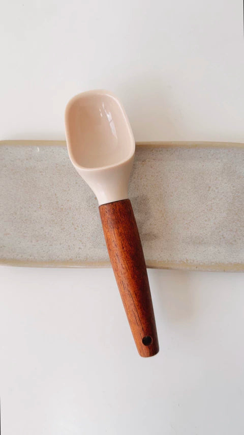 Kit de Utensílios (8 Peças) - CREME